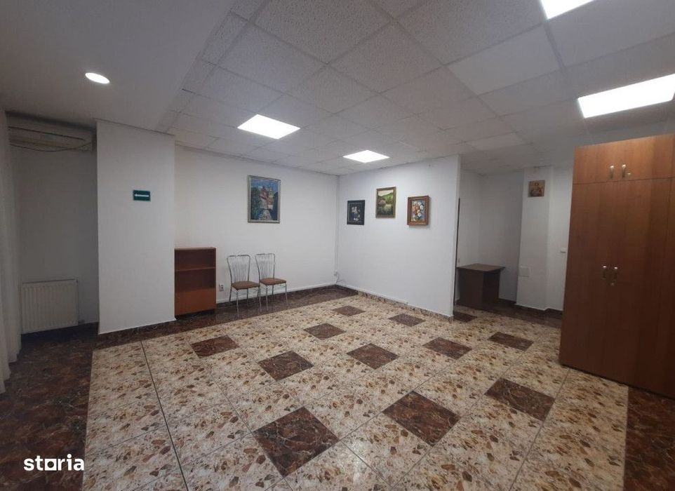 Spatiu comercial Central , 38 metri Cod:162578