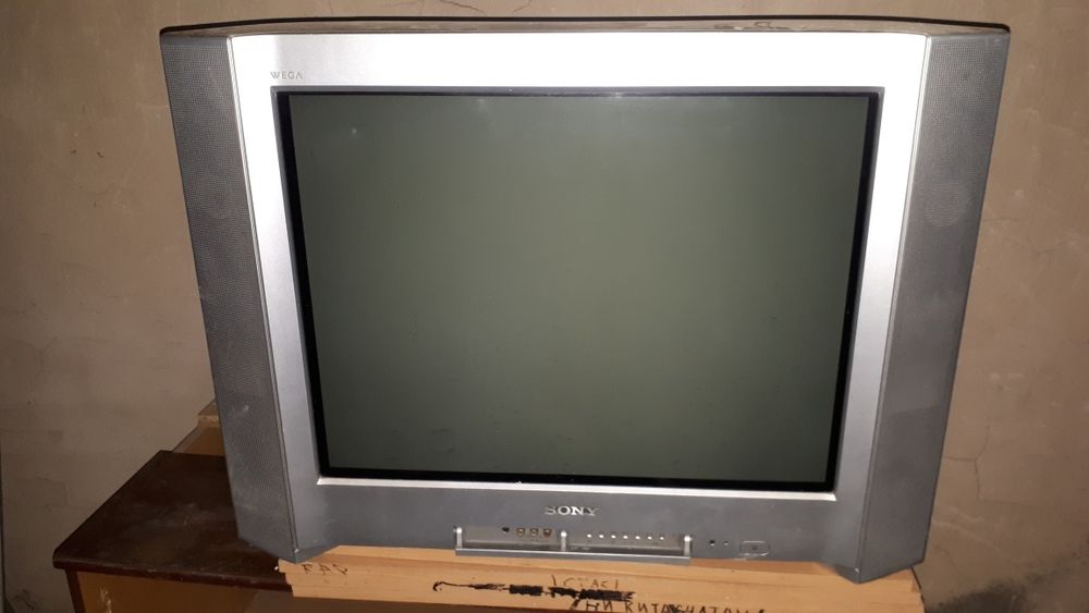 Продам телевизор Sony 5000тг
