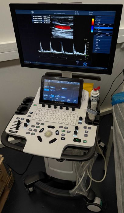 GE Vivid T9 кардиологический УЗИ-аппарат