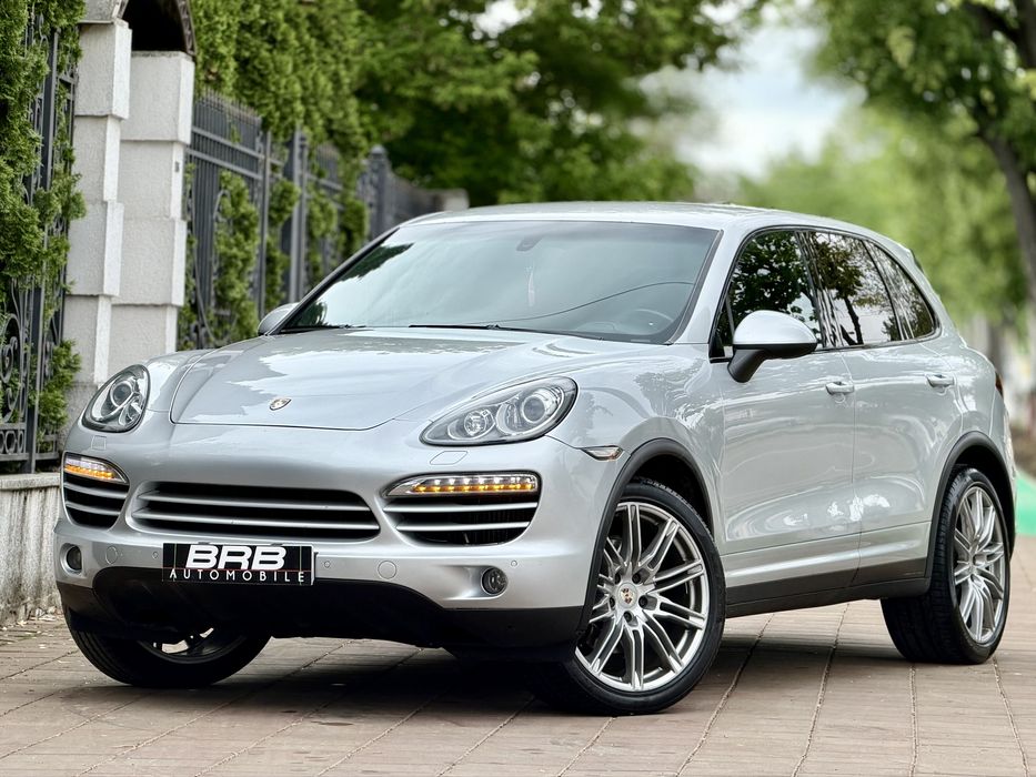 • Porsche Cayenne 2013 - 3.0 Diesel 245 cp CRC / Perne / Bose / Parc Auto • RATE • Garantie •