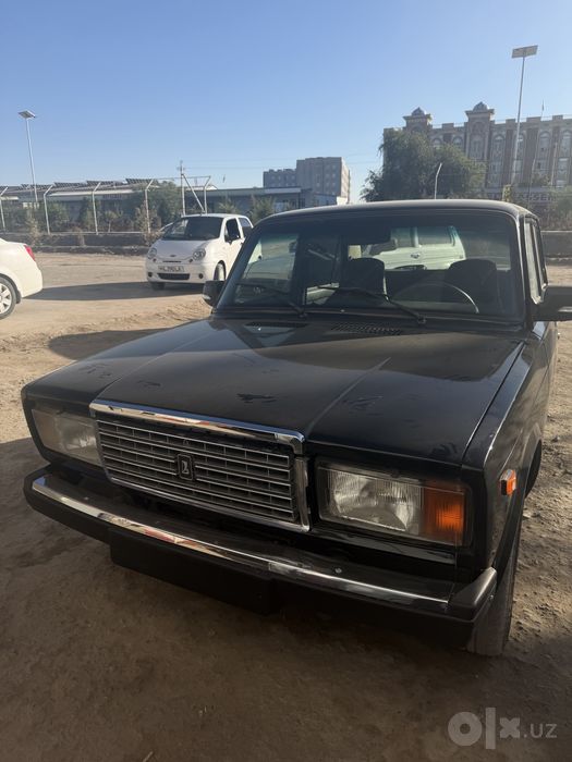 Lada vaz2107 qora