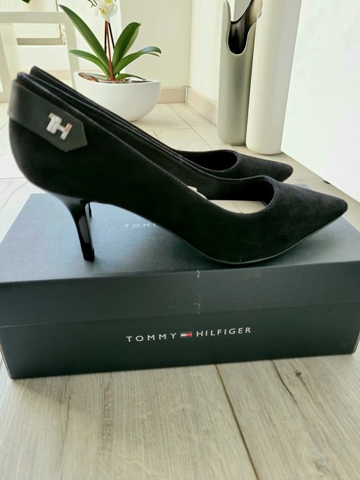 Pantofi Tommy Hilfiger piele