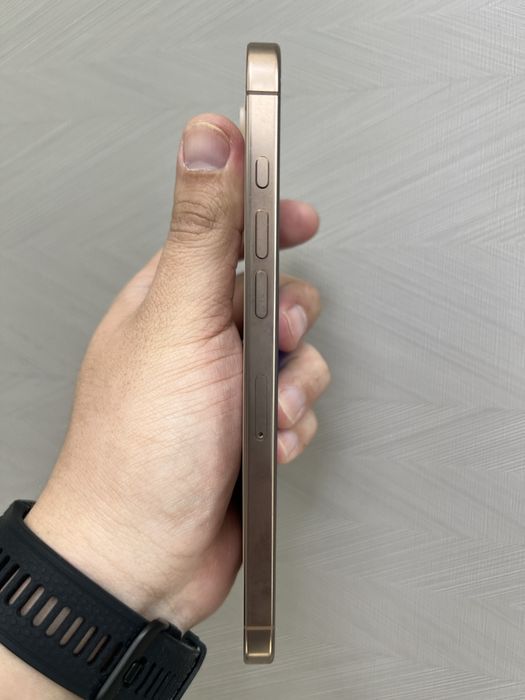 Продам Iphone 16promax /256 в Актобе