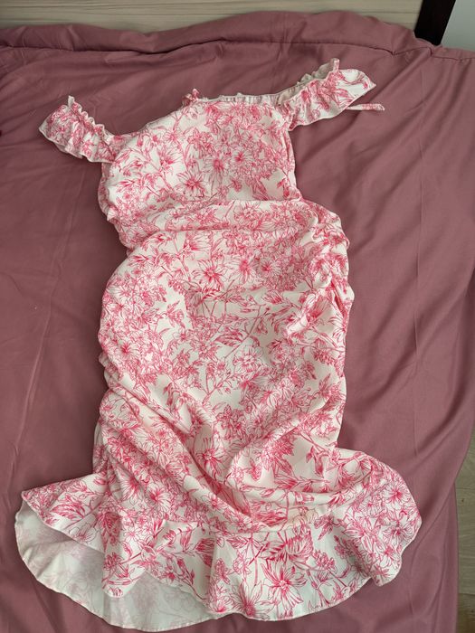 Лятна рокля нова