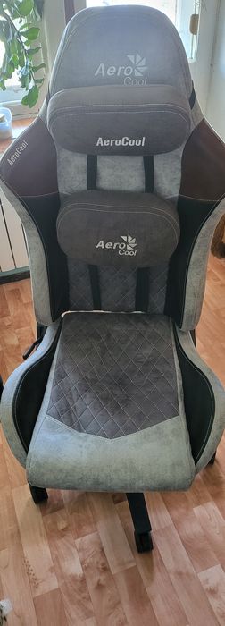 Продам игровое кресло