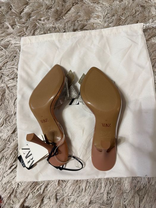 Сандали на висок ток, ZARA, чисто нови, 37 номер