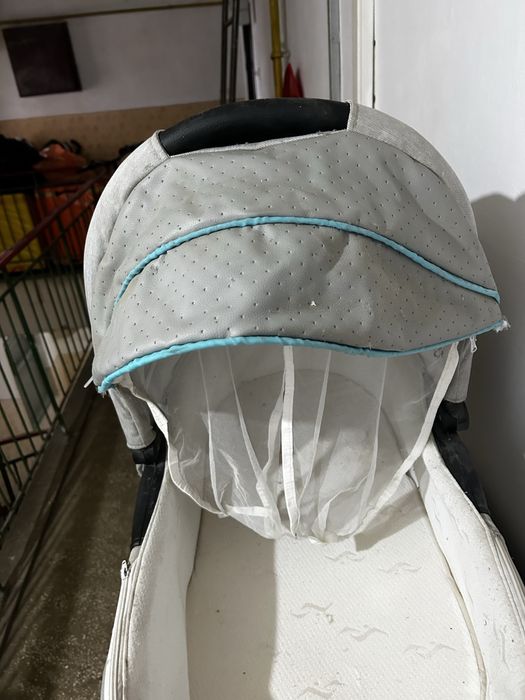 De vanzare tot ce se vede