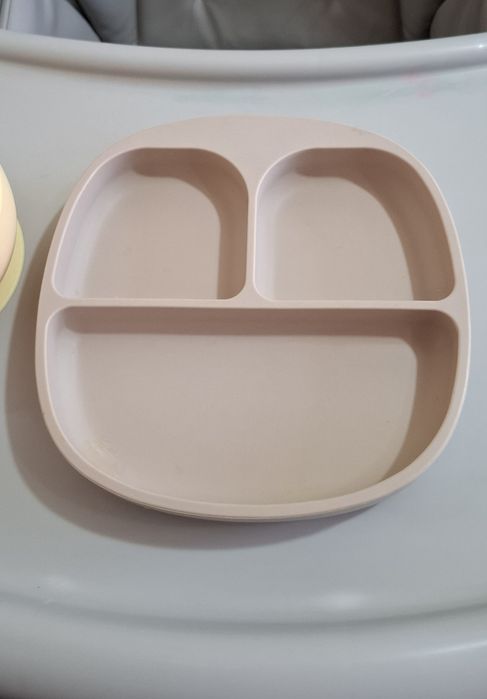 Детская силиконовая посуда для кормления