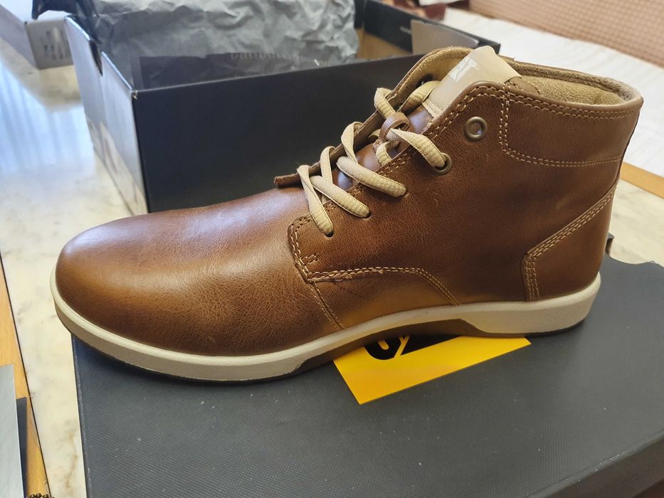 Caterpillar (CAT)- Kentown