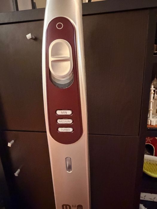 Aspirator vertical Rowenta air force extreme