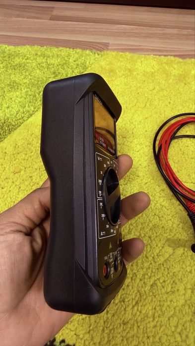 Multimetru CALTEK Instrument CM 2701