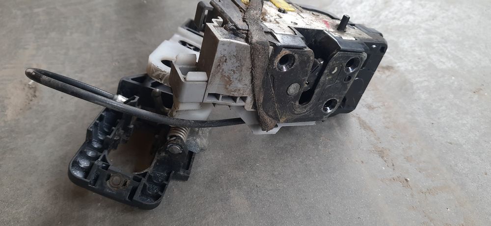 Broasca usa, suport maner usa hyundai i30