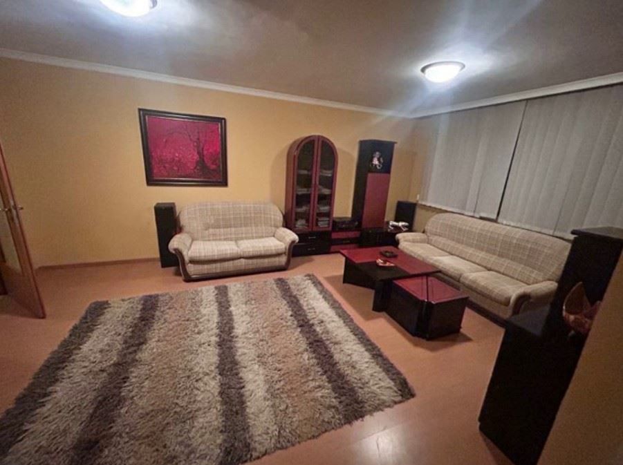 4-стаен в София-Красно Село цена 1099 евро