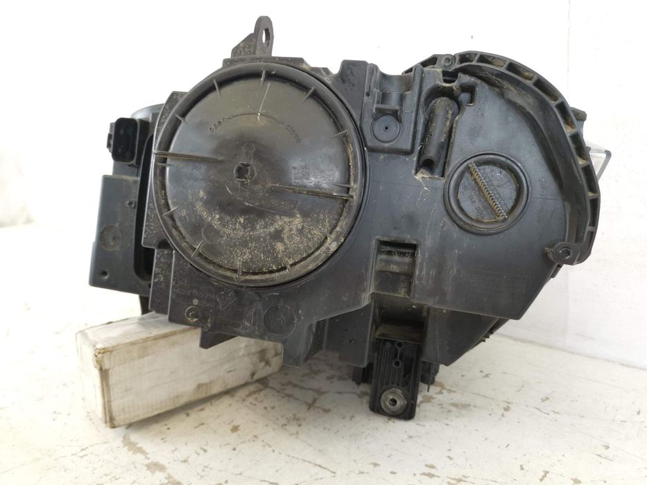 Десен фар BMW X5 F15 [ - ], X6 F16 [ - ] Оригинален В добро състояние