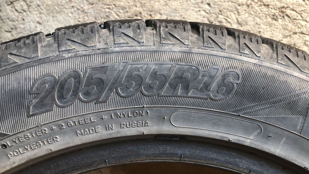 Зимние шины в хорошем состоянии