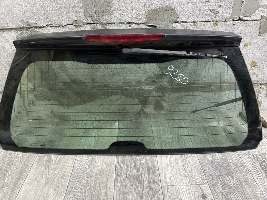 Заднее стекло Смарт оригинал с Германии.