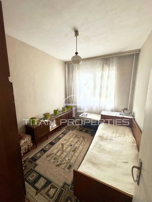 Продава се Тристаен апартамент в Пловдив, Каменица 2 - 68 кв.м за 1736 €/кв.м - Снимка #1