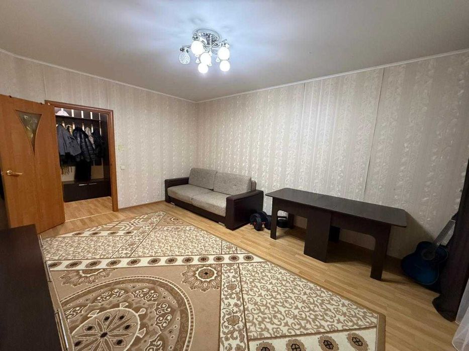 Продам 1 комнатную квартиру в 5 микрорайоне