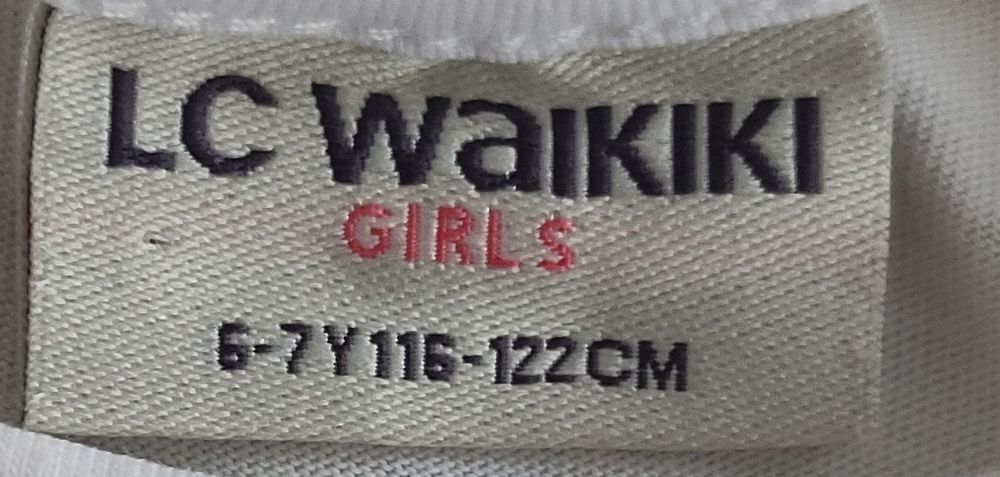 Футболочка с открытыми плечами