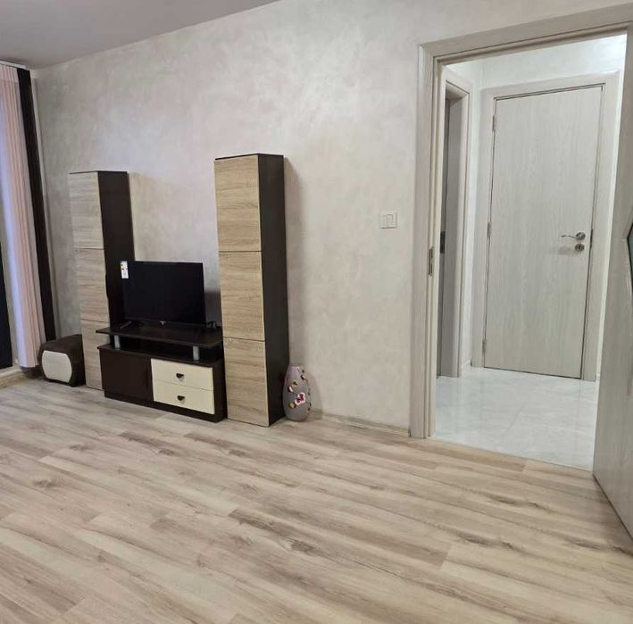 Дава се под наем Двустаен апартамент в Бургас, Сарафово - 60 кв.м за 400 € - Снимка #2