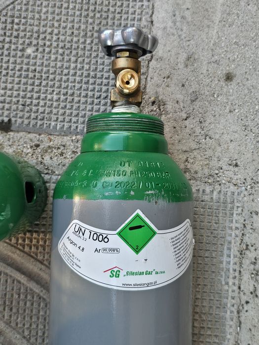 Празна бутилка от аргон . 8L или 11.2кг..