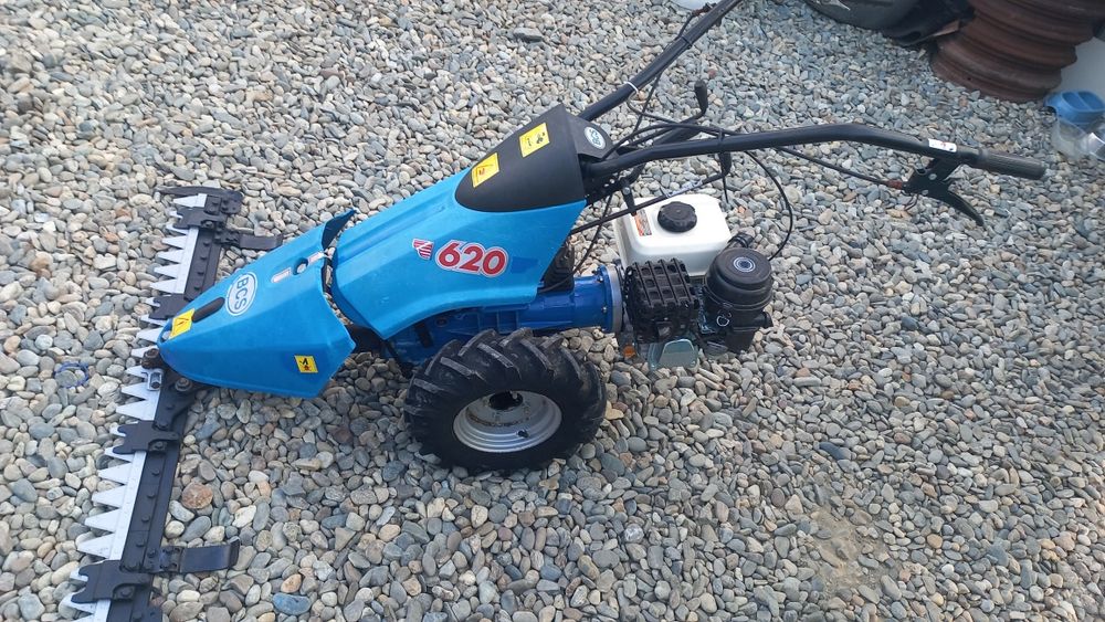 Motocositoare cositoare bcs 620