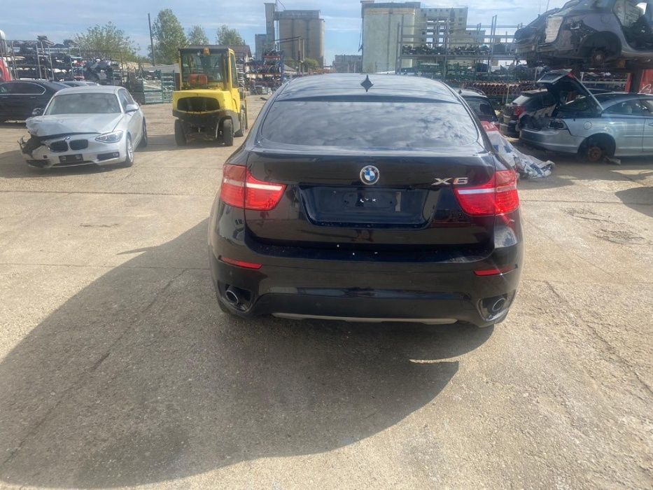 Dezmembram BMW X6 E71 3.0 d -2013/ E71 xDrive 50 i / 4.4 benzina-2012