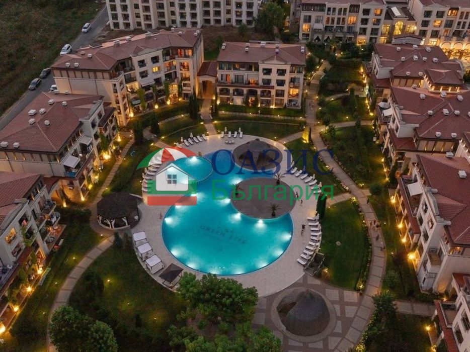 Апартамент с 1 спалня в новата фаза "Park Side 3" на комплекс Green Life Beach Resort, Созопол, 47.61 кв.м,