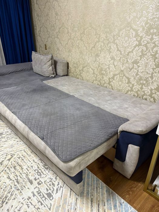 Диван  для зала