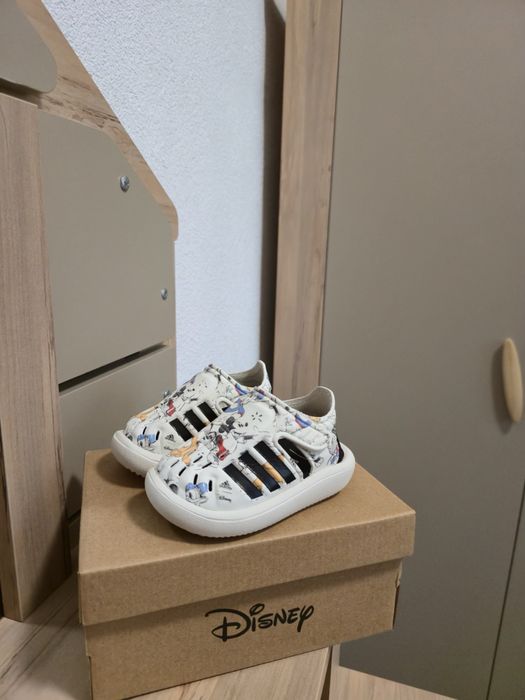 Детски сандали adidas