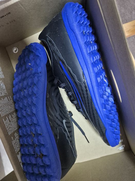 Футболни обувки Phantom GX