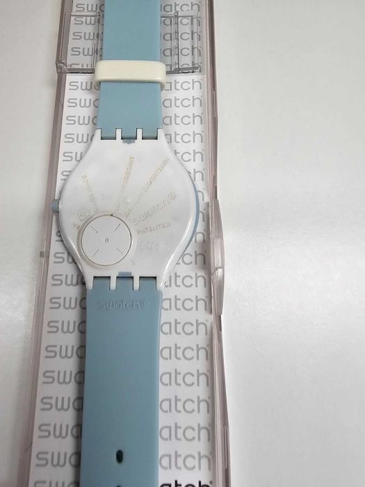 Дасмки часовник Swatch