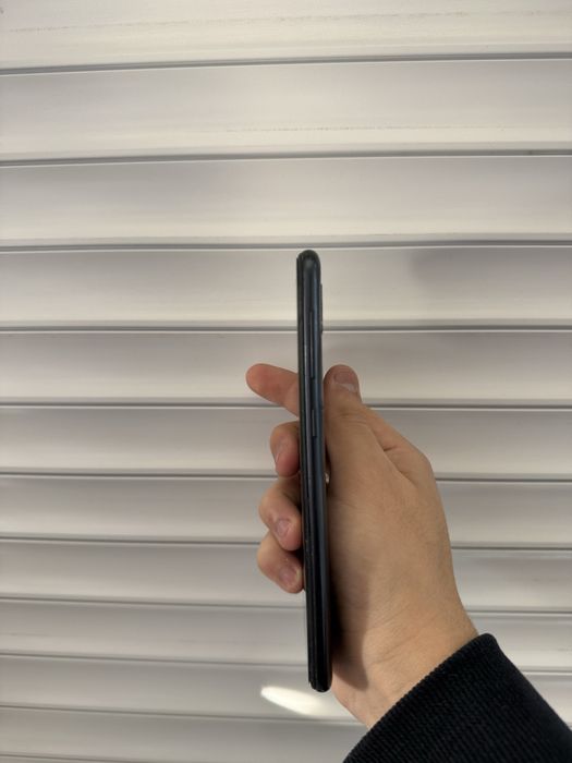 Продается смартфон Samsung A10