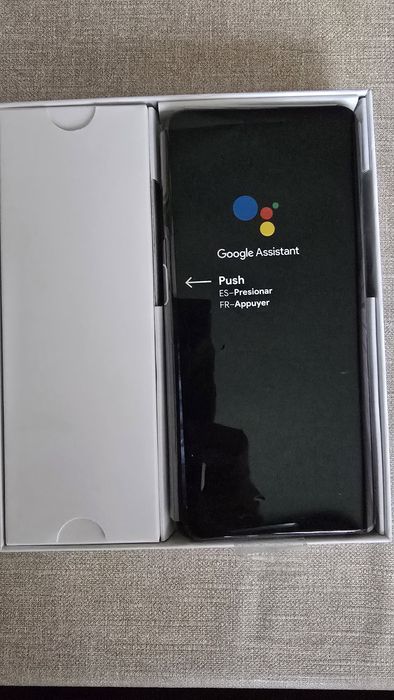 Продавам много запазен телефон Нокия 7.2