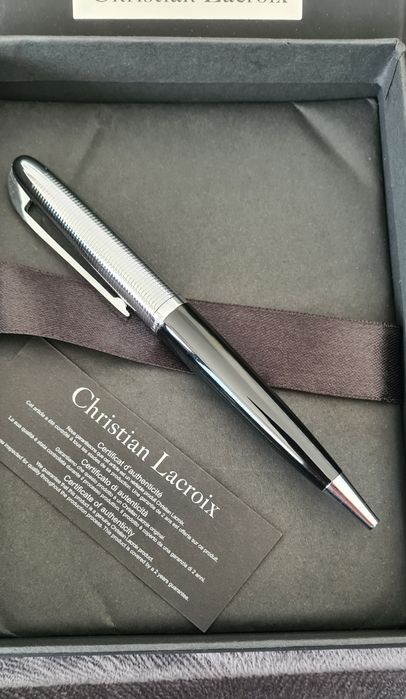 Pix Christian Lacroix