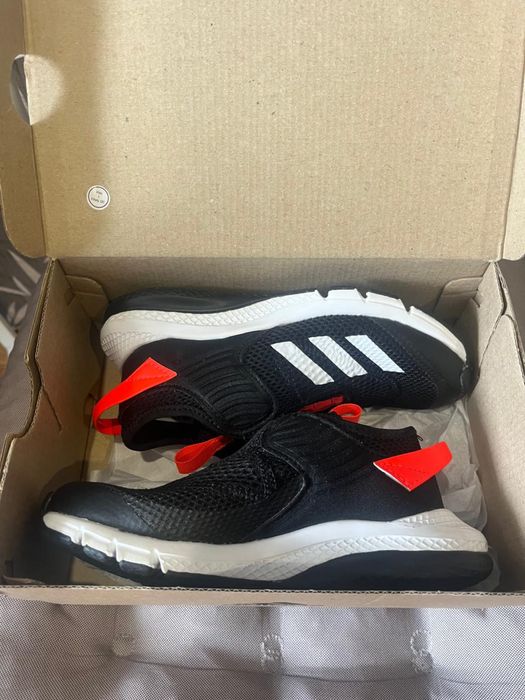 Детские кроссовки Adidas