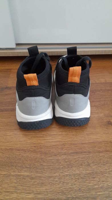 Детски кецове на Zara