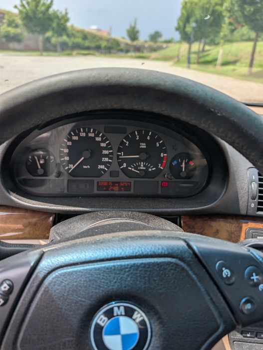 BMW e46 320i swap 328i