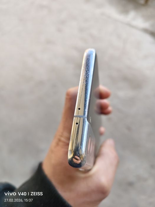 Samsung galaxy S21 plus