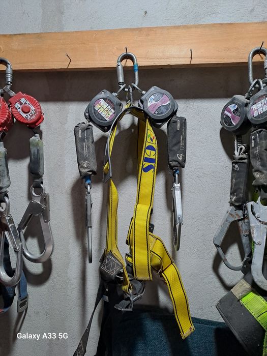 Продам Страховочный Пояс