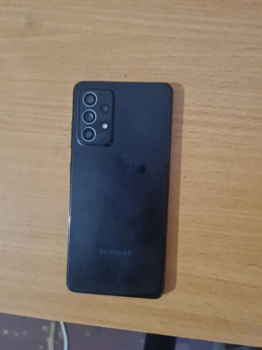 Продам самсунг а 52