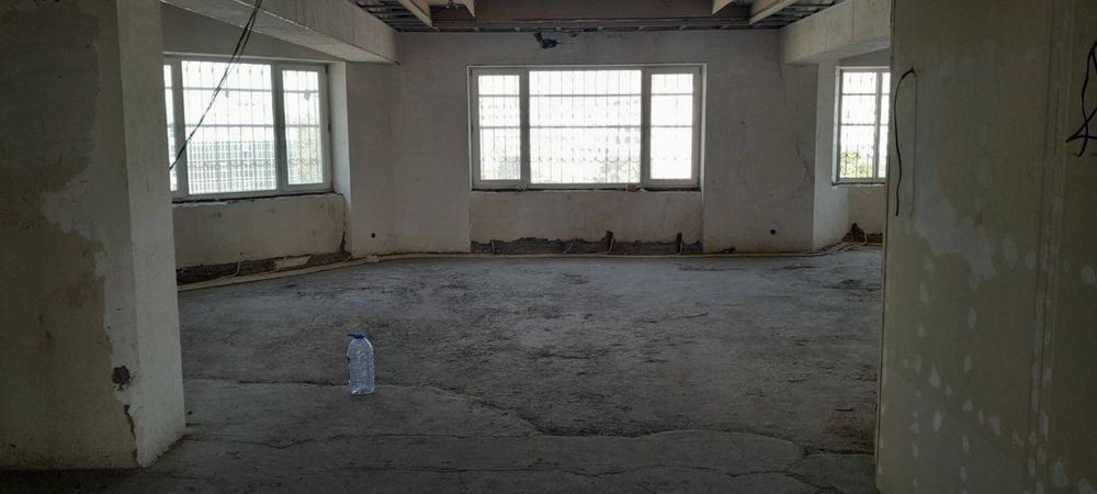 Ойбек Габус 5 комнатная 7 этаж, 220м2. Кирпич. Коробка