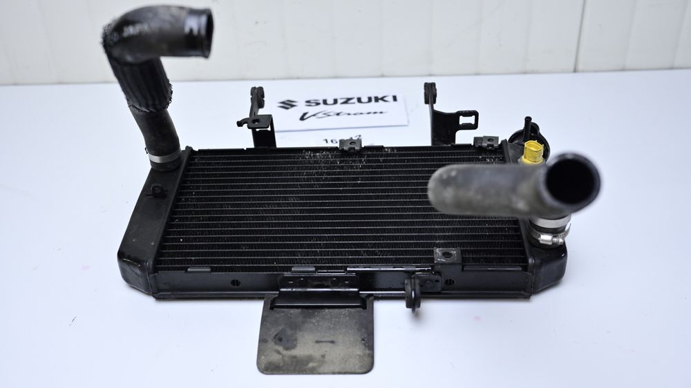 Radiator Apa Suzuki DL 650 V Strom VStrom V-Strom 2004 - 2011