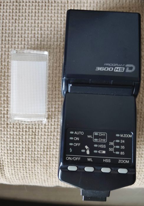 Trusa FOTO completa SONY Alpha A300 + 3 obiective, blitz, filtre