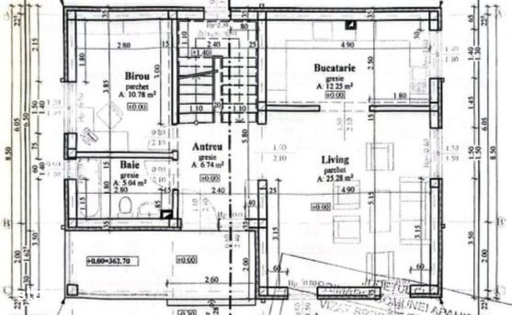 Casa 5 camere de vanzare in Dezmir