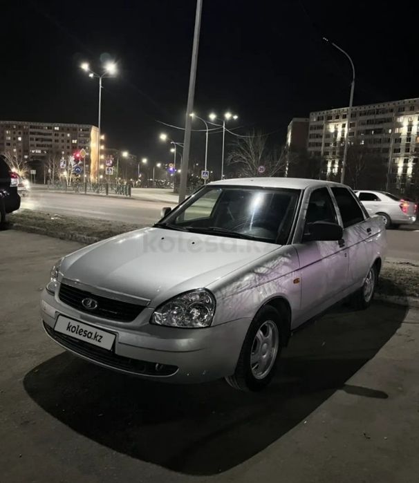 Продам машину приора