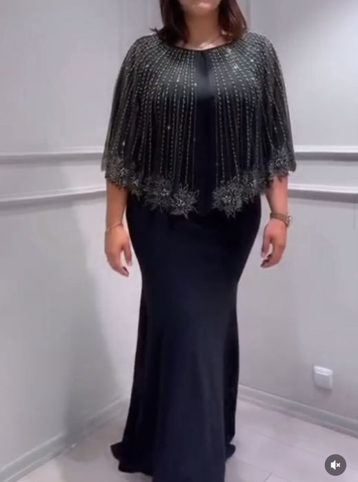 Вечернее платье со стразами рыбка