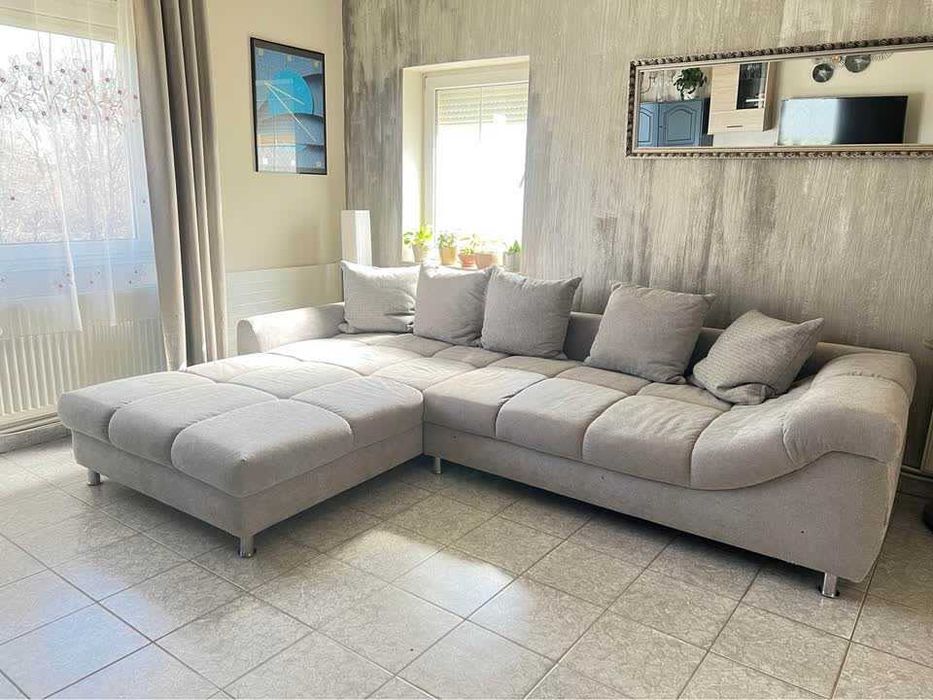 Голям ъглов диван, готов за взимане