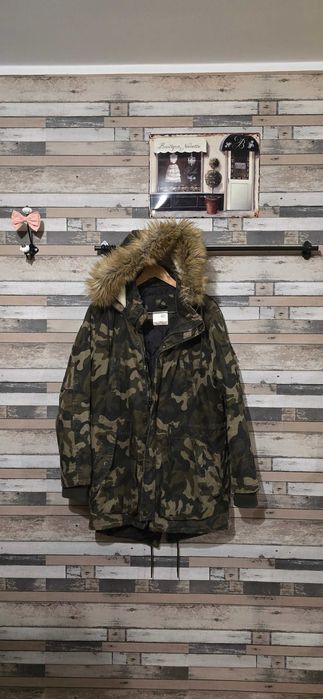 Bershka L-мъжка парка /яке (х-326)