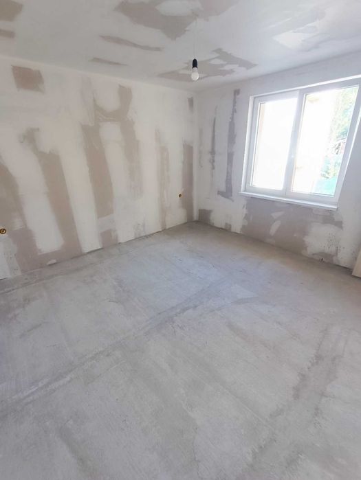 Продава се Къща в Батановци - 50 кв.м за 1700 €/кв.м - Снимка #13